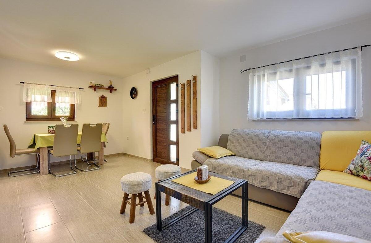 Ferienhaus Sandi